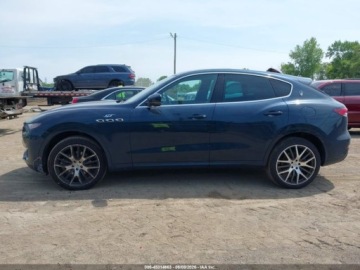 Maserati Levante 2022 Maserati Levante Gt 2022 3.0 Benzyna 345KM, zdjęcie 1