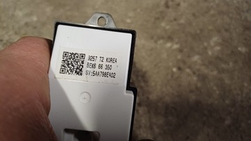 MAZDA 3 09-13 BL PŘEPÍNAČ OKNO LEVÝ PŘEDNÍ BEK666350