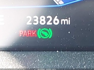 Volkswagen Tiguan II 2022 Volkswagen Tiguan 2.0T Se 2022 2.0 Benzyna 184KM, zdjęcie 10