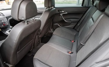 Opel Insignia I Sports Tourer 2.0 CDTI ECOTEC 160KM 2010 Opel Insignia 2.0CDTI 160KM Skora Pdc Alu Gwarancjia 2.0 Diesel 160KM, zdjęcie 21