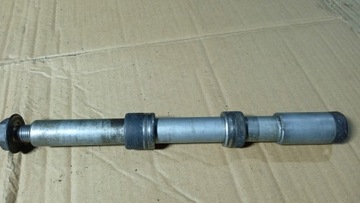 HONDA CBR 600 F2 OŚ OŚKA ŚRUBA KOŁA PRZÓD PRZEDNIA TULEJKA TULEJA PC 25 F3