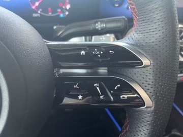 Mercedes GLB SUV 1.3 200 163KM 2025 MERCEDES-BENZ GLB 200 AMG Line Suv 1.3 (163KM) 2025, zdjęcie 6