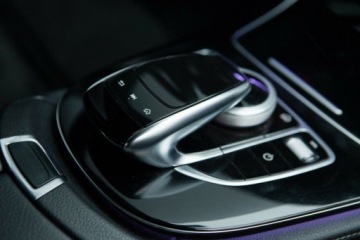 Mercedes Klasa E W213 Limuzyna 2.0 220d 194KM 2016 Mercedes-Benz Klasa E E220d Salon Polska Autotrade Mercedes-Benz 2.0, zdjęcie 29