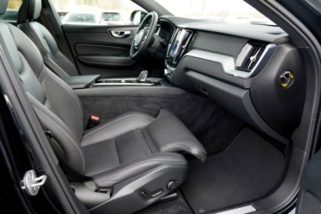 Volvo XC60 II Crossover Plug-In Facelifting 2.0 T8 455KM 2023 Volvo XC 60 INSCRIPTION panorama ful led, zdjęcie 25