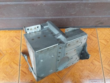 КРЕПЛЕНИЕ АККУМУЛЯТОРА BMW K1200 RS