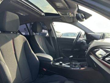 BMW Seria 1 F20-F21 Hatchback 5d 118d 143KM 2014 BMW 118 * 2.0 Diesel 143KM * Sportline, zdjęcie 17