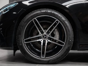 Mercedes Klasa E W214 Kombi Plug-in 2.0 300de 313KM 2024 E Klasa 300 de 4-Matic AMG Estate 2.0 (313KM) 2024, zdjęcie 15