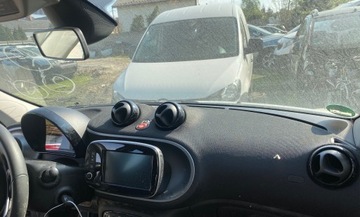 SMART FORFOUR 453 5D DESKA ROZDĚLOVAČE KONZOLA KOKPIT AIRBAG ORIGINÁLNÍ EU