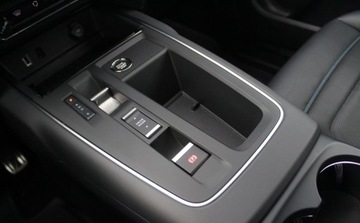 Citroen C5 Aircross SUV Plug-In Facelifting 1.6 PureTech Plug-In 225KM 2023 Citroen C5 Aircross 1.6 PHEV 225 Shine Pack EAT8 1.6 Hybryda 225KM, zdjęcie 9