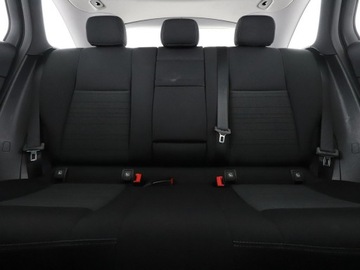 Mercedes GLC C253 SUV Facelifting 2.0 200d 163KM 2019 Mercedes GLC 200 GRATIS! Pakiet Serwisowy o, zdjęcie 17