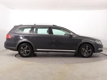 Volkswagen Passat B7 Variant 2.0 TDI CR DPF BlueMotion 170KM 2012 VW Passat 2.0 TDI, Salon Polska, 167 KM, 4X4, zdjęcie 5