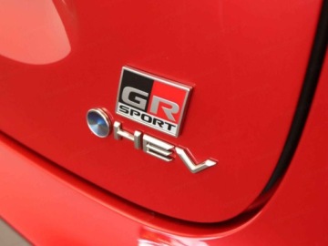 Toyota 2026 GR Sport 1.5 Hybrid 130KM | Podgrzewane fotele!, zdjęcie 6