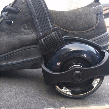 РОЛИКИ РОЛИКОВАЯ ОБУВЬ С ОСВЕЩЕНИЕМ БАДЫ СО СВЕТОДИОДАМИ