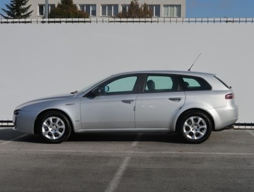 Alfa Romeo 159 Sportwagon 2.2 JTS 185KM 2007 Alfa Romeo 159 2.2 JTS, Klima,ALU, El. szyby, zdjęcie 2