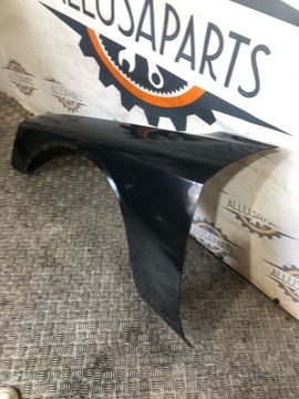 BLATNÍK LEVÝ PŘEDNÍ PX8 DODGE CHALLENGER 2015-