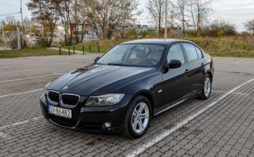 BMW Seria 3 E90-91-92-93 Limuzyna E90 320i 170KM 2008 BMW Seria 3 2,0 (170KM) Lift Skory Bezwypadkowy 2.0 Benzyna 170KM