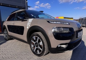 Citroen C4 Cactus Crossover Facelifting 1.2 PureTech 110KM 2018 Citroen C4 Cactus bezwypadekserwispanoramajak nowe 1.2 Benzyna 110KM, zdjęcie 3