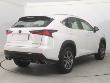 Lexus NX I SUV Facelifting 300 238KM 2018 Lexus NX 200t, Salon Polska, Serwis ASO, 4X4, zdjęcie 4