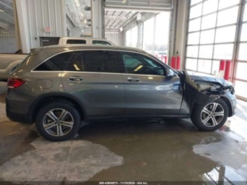 Mercedes GLC C253 2021 Mercedes-Benz GLC 2021 r., 2,0L 4 MATIC 2.0 Benzyna 255KM, zdjęcie 13