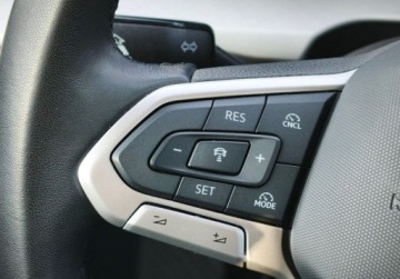 Volkswagen Golf VIII Hatchback 1.5 TSI EVO 150KM 2024 Volkswagen Golf Life Pakiety, ACC, Podgrzewane fotele, Kamera, Bezwypadko, zdjęcie 19