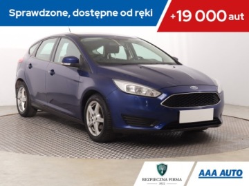 Ford Focus III Hatchback 5d facelifting 1.6 Ti-VCT 105KM 2015 Ford Focus 1.6 i, Salon Polska, Klima, Parktronic