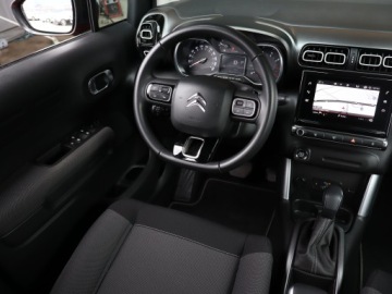 Citroen C3 Aircross  I Crossover 1.2 PureTech 131KM 2021 Citroen C3 Aircross 1.2 PureTech, Salon Polska, zdjęcie 6