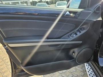 Mercedes Klasa GL X164 Off-roader Facelifting 350 CDI BE 224KM 2011 Mercedes GL 350 3,0 diesel 224KM automat 7 miejsc, zdjęcie 15