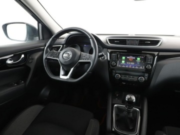 Nissan Qashqai II Crossover Facelifting 1.3DIG-T 140KM 2019 Nissan Qashqai navi klima auto grzane fotele, zdjęcie 15