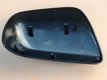 LEVÝ POUZDRO ZRCÁTKO TOYOTA YARIS 2006 - 2012