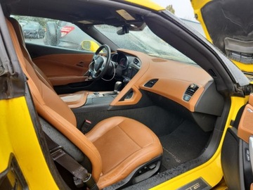 Chevrolet Corvette C7 2014 Chevrolet Corvette Stingray Z51 3LT 2014 6.2L 6.2 Benzyna 455KM, zdjęcie 10