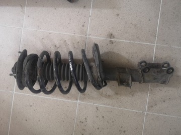 Mcperson prawy S80 2,4 D5 163KM automat