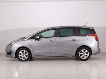 Peugeot 5008 I Minivan Facelifting 1.6 HDi 115KM 2014 Peugeot 5008 1.6 HDi, Salon Polska, Serwis ASO, zdjęcie 2