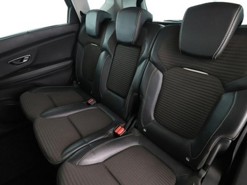 Renault Grand Scenic III 1.5 dCi 110KM 2018 Renault Scenic półskóra navi klima auto kamera, zdjęcie 16