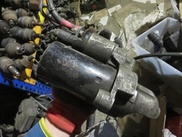 AUDI A6 C6 2.4 BENZYNA A4 B6 B7 3.2 FSI AUTOMAT ROZRUSZNIK 06E911023C (X)