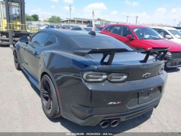 Chevrolet Camaro VI 2021 Chevrolet Camaro 2021r, ZL1, 6.2L 6.2 Benzyna 650KM, zdjęcie 2