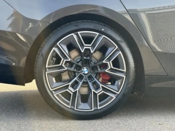 BMW Seria 5 G90-91 Touring 2.0 520d 197KM 2025 BMW Seria 5 520d xDrive Sport Sedan 2.0 (197KM) 2025, zdjęcie 12