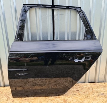 AUDI A4 B9 DVEŘE LEVÉ ZADNÍ KOMBI AVANT 8W0