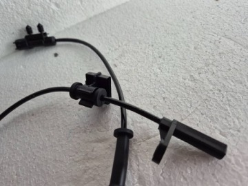 4779642AD, Sensor ABS heck rechts 4779642AD Chrysler 300 Dodge Challenger 11 | thumb 3