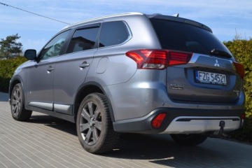 Mitsubishi Outlander III SUV Facelifting 2017 2.0 150KM 2019 4x4 AUTOMAT 7 OSÓB 1 WŁAŚCICIEL, zdjęcie 4