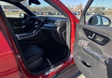 Mercedes GLC C254/X254 Coupe 2.0 220d 197KM 2025 Mercedes-Benz GLC 220 d 4MATIC Pakiet AMG Premium 2.0 Diesel 197KM, zdjęcie 21