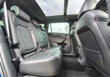 Skoda Kodiaq I SUV Facelifting 2.0 TDI SCR 200KM 2023 Skoda Kodiaq 4x4 LaurinKlement Pakiety, ACC, Kamera 360, LED Matrix, GPS,, zdjęcie 8