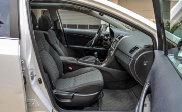 Toyota Avensis III Wagon 2.2 D-4D 150KM 2011 Toyota Avensis 2,2D-4D 2.2 Diesel 150KM, zdjęcie 2