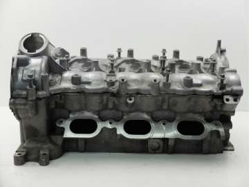 Головка двигателя Mercedes A2720161105 R272016 3.5