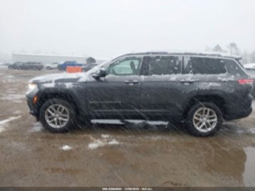 Jeep Grand Cherokee IV 2022 Jeep Grand Cherokee 2022 Jeep Grand Cherokee L Laredo 4x4 3.6 Benzyna 295KM, zdjęcie 1