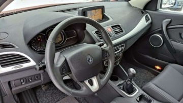 Renault Megane III Coupe 1.6 16v 110KM 2009 Renault Megane Coupe 1.6i 110kM Klima Navi Keyless Xenon Bluetooth Temp. G, zdjęcie 27
