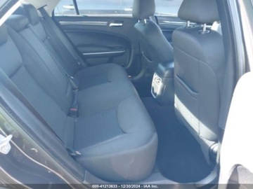 Chrysler 300C II 2021 Chrysler 300 Touring, 2021r., 3.6L 3.6 Benzyna 292KM, zdjęcie 9