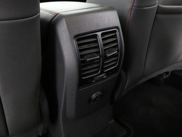 Ford Kuga II SUV Facelifting 1.5 EcoBoost 176KM 2018 Ford Kuga ST -line, 4x4, Automat, Xenon, Kamera,, zdjęcie 35