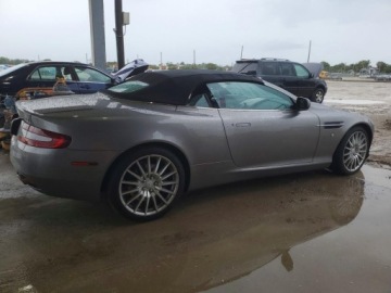 Aston Martin DB9 Volante 5.9 i V12 48V 450KM 2006 Aston Martin DB9 Volante 2006 5.9 Benzyna 450KM, zdjęcie 3