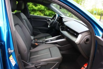 Audi A3 8Y Sportback 2.0 35 TDI 150KM 2021 Audi A3 Sportback Sportback 35TDI S tronic Advanced 150KM Bezwypadkowy Ser, zdjęcie 37