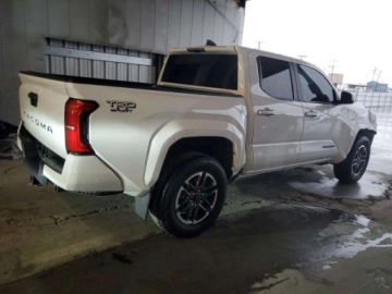 Toyota Tacoma II 2024 Toyota Tacoma Double Cab 2024 2.4l 2.4 Benzyna 278KM, zdjęcie 3